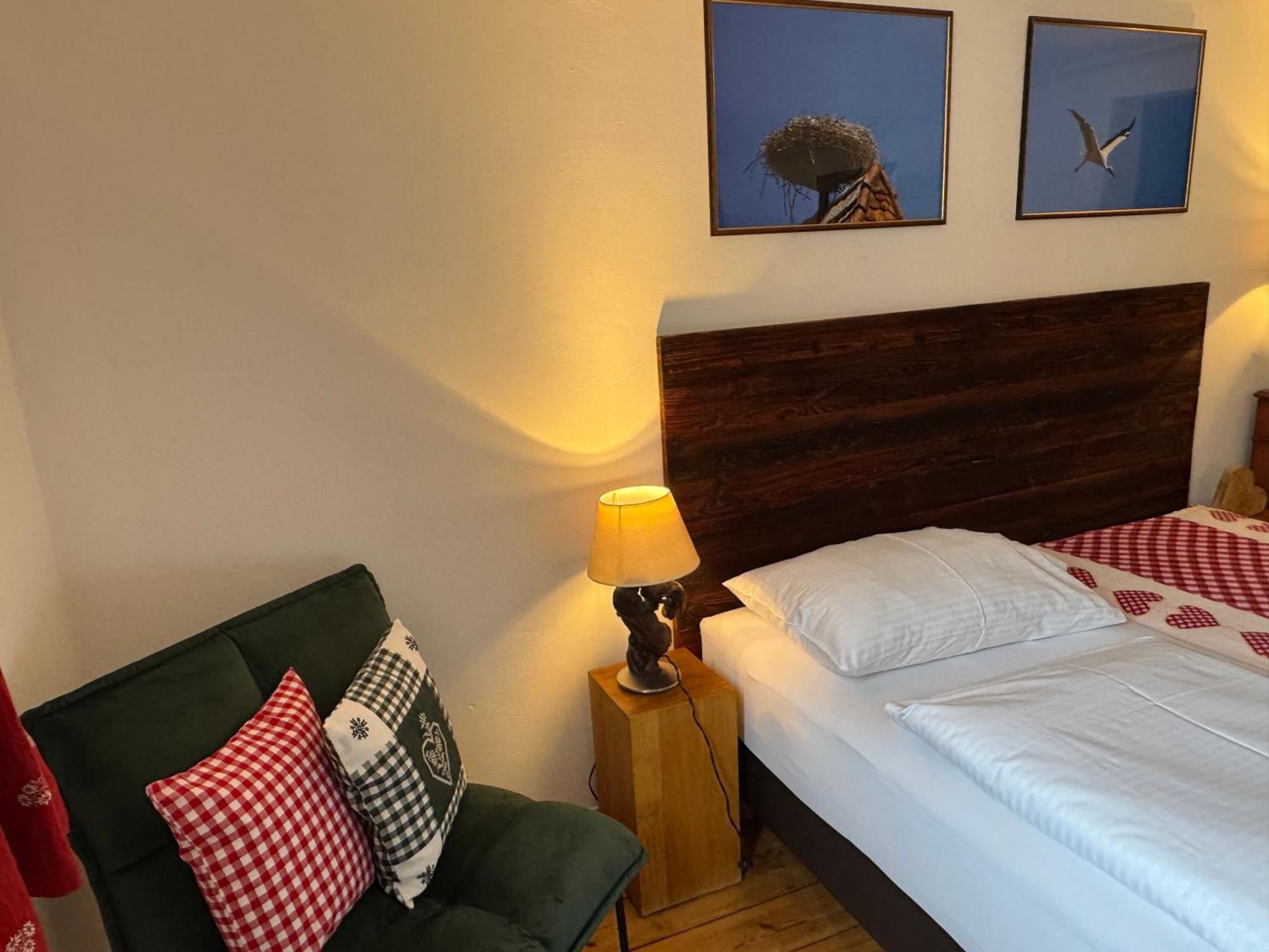 Alter Keller Hotel 2*